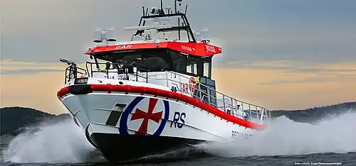 RS Idar Ulstein, operated by a professional crew