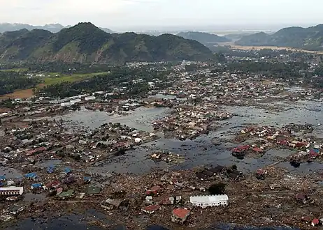 2004 Indian Ocean tsunami