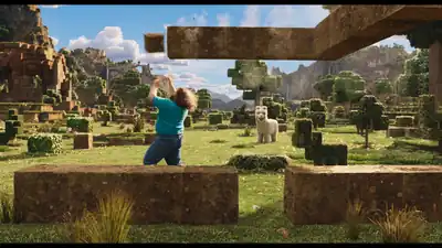 Steve building a house with Dirt in A Minecraft Movie.