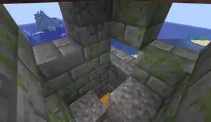 An underwater ruin in Java Edition that generated on land with a visible loot chest that is not waterlogged and doesn't have water on top of it.