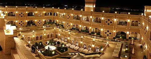 Dad Hotel