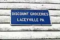 Abandoned grocery in Laceyville
