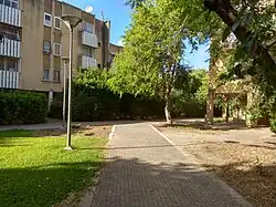 Afek neighborhood