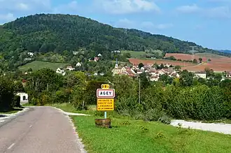 The road into Agey