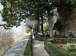 Jardín de los Adarves, along the southern rampart of the Alcazaba