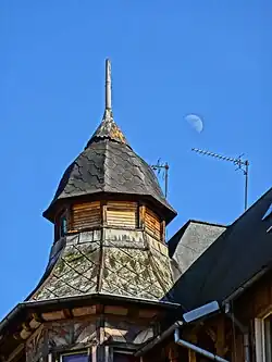 Tented roof
