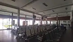 Boarding gate