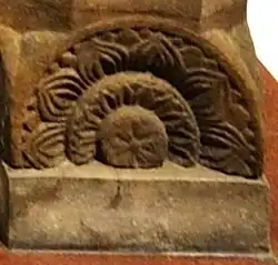 Vegetal medallion