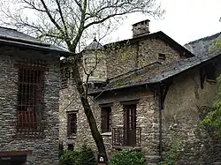 Areny-Plandolit Manor House