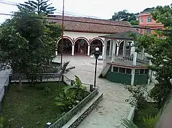 Park and municipal palace in the center of Mecatlán, Veracruz, Mexico.