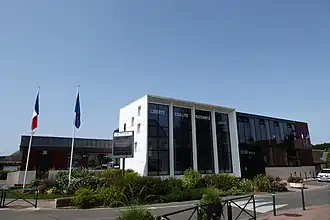 The town hall in Champhol