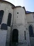 Watch room.