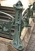 Corner post on simple enclosure, Place d'Italie