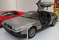 DMC DeLorean