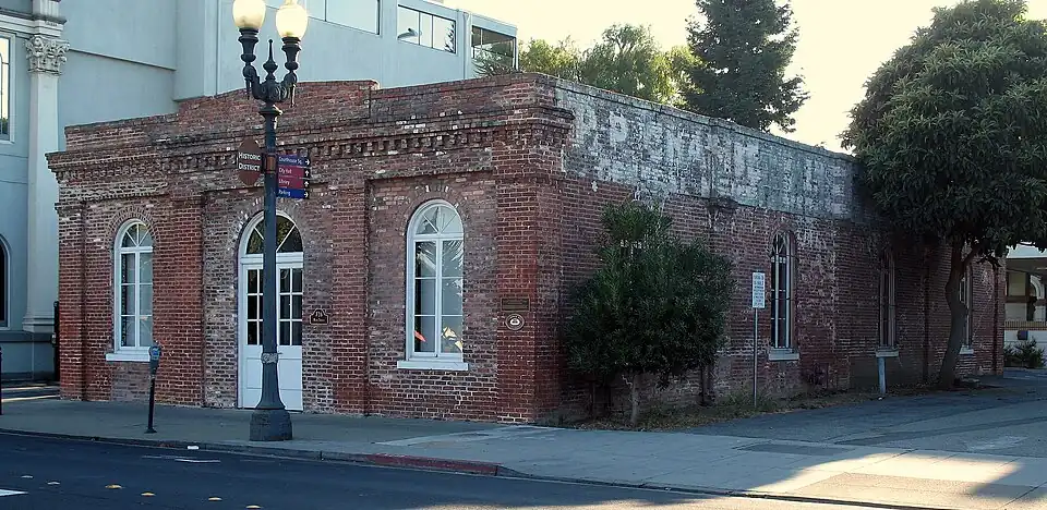 Pioneer Store