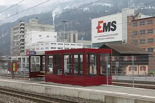 Shelter on side platform