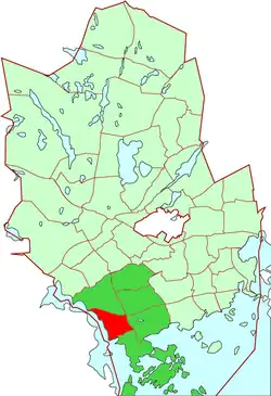Location of Espoonlahti within Espoo shown in green, Kanta-Espoonlahti in red.
