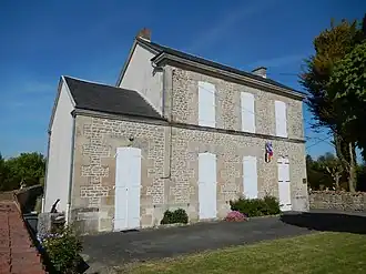 The town hall in Saint-Martial