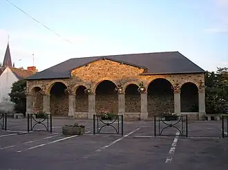 Covered market
