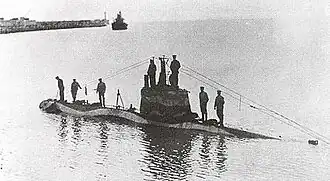 UB-3 was similar in appearance to her sister boat SM&nbsp;UB-4, pictured here in 1915.