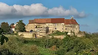 The chateau in Montby