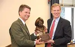 Scott Emmerich receives the 2010 Harry Yount Award