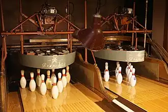 Brunswick semi-automatic pinsetters