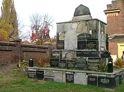 Tombstone memorial