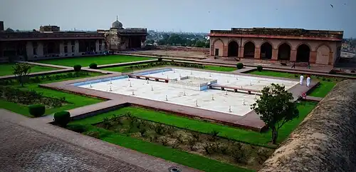 Sheesh Mahal Garden