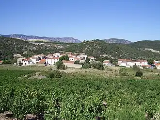 A general view of Lansac