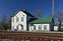 Lelle station building