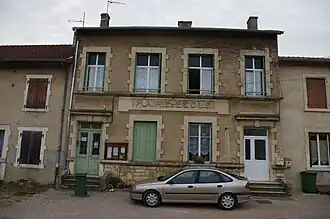 The town hall in Lahayville