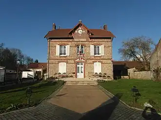 The town hall in Saint-Ouen-en-Brie
