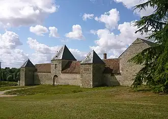 The manor in Bondaroy