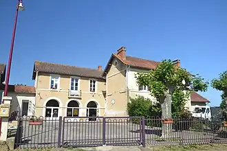 The town hall in Maumusson-Laguian