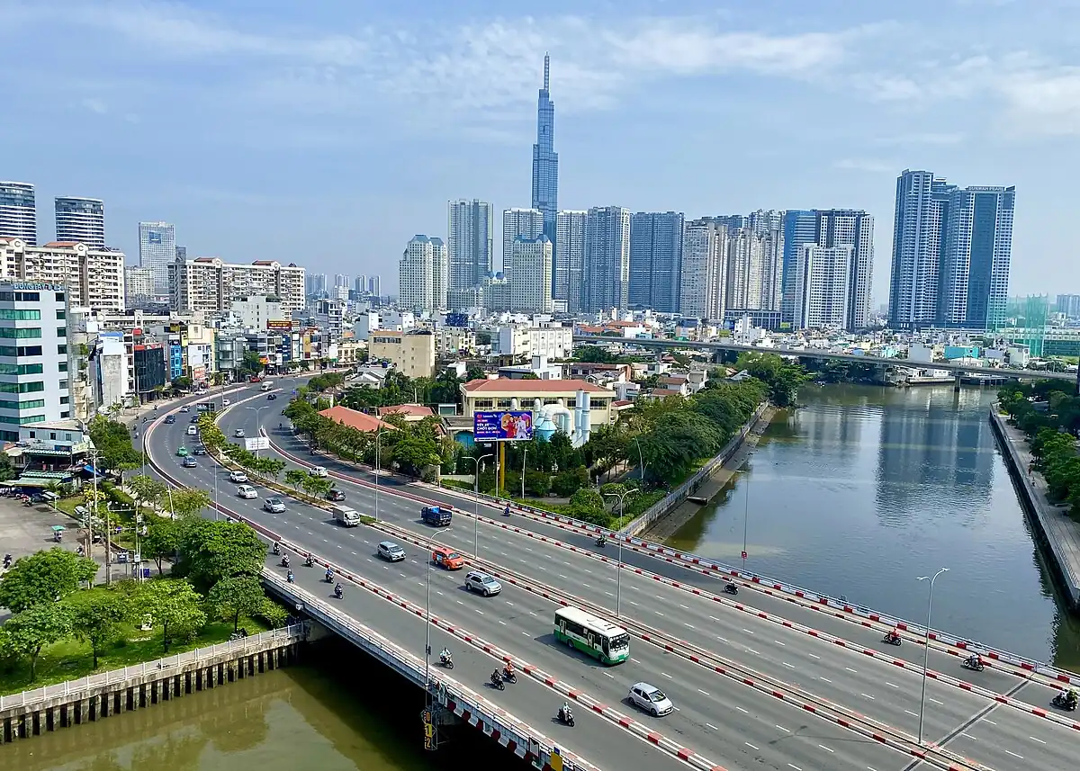 Nguyen Huu Canh Street, HCMC.jpg