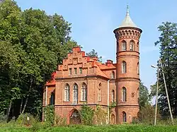 Neo-Gothic chateau in Nowy Duninów
