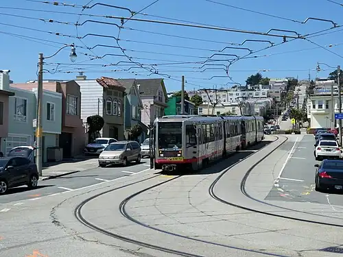Outbound train at Orizaba and Broad, 2023