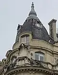 51, rue d'Anjou: sculpted Nāga