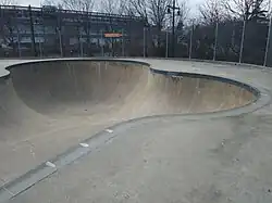 Pier 62 Skatepark Pool Looking South