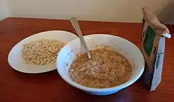 Quaker-brand single-serving flavoured "instant" oatmeal packet to make a quick oat porridge