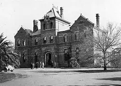 This is a photograph of the Roseworthy College in 1926.