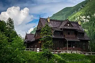 PTTK mountain chalet by the lake