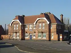 Shenstone railway station
