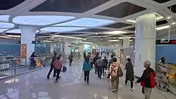 Line 13 Concourse