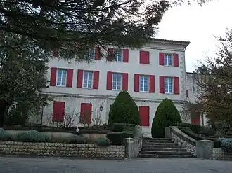 The town hall of Simiane-Collongue