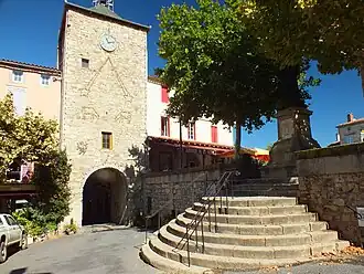 The Place du Ravelin in Saint-Rome-de-Tarn
