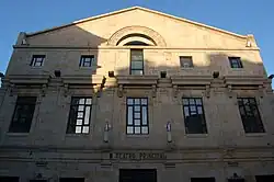 Façade