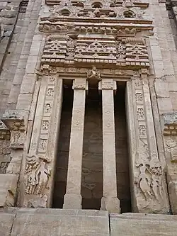 One of the four entrances of the Teli ka Mandir. This Hindu temple was built by the Pratihara emperor Mihira Bhoja.[32]