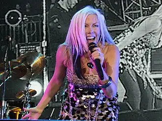 Nunn performing at Oracle OpenWorld 2010